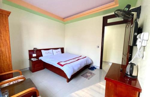 Dong Van Hotel | Huy Hoàng Hotel