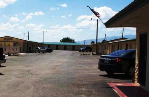 Safford Hotel | HWY Express Inn and Suites