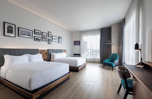 Ville-Marie Hotel | Hyatt Centric Montréal