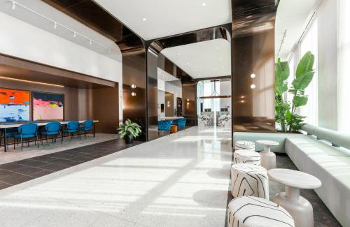 Ville-Marie Hotel | Hyatt Centric Montreal