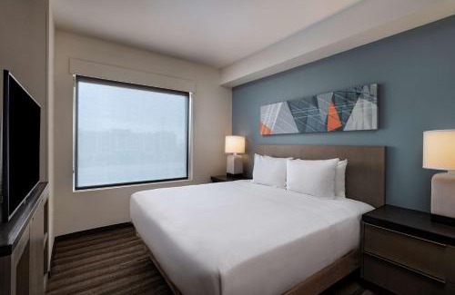 Carlsbad Hotel | Hyatt House Carlsbad