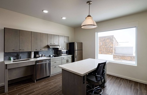 Carlsbad Hotel | Hyatt House Carlsbad