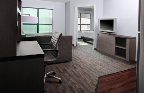 Uptown Hotel | HYATT house Dallas/Uptown