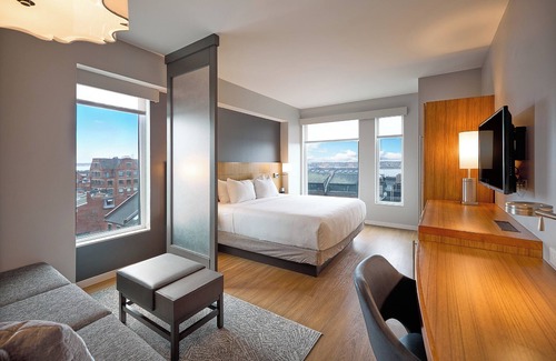 Downtown Portland Hotel | Hyatt Place Portland Downtown - Old Port Square