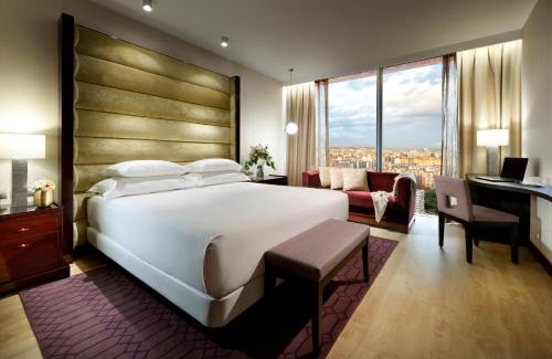 L'Hospitalet de Llobregat Hotel | Hyatt Regency Barcelona Tower