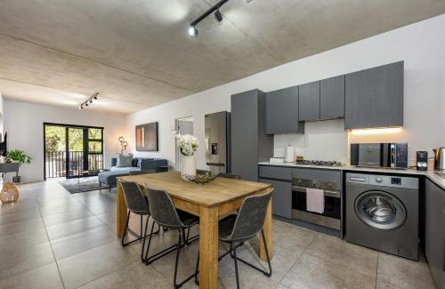 Greater Johannesburg Metropolitan Area Apartment | Hyde Park House 29