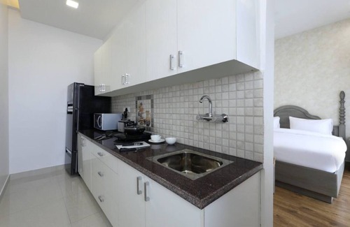 Gurugram Apartment | HYDEWEST Rose King Platinum Studio Luxury Serviced Residence Apartment