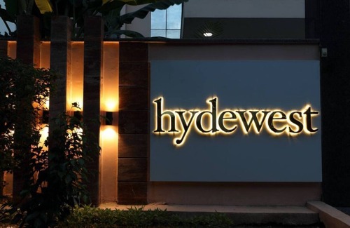Gurugram Apartment | HYDEWEST Rose King Platinum Studio Luxury Serviced Residence Apartment