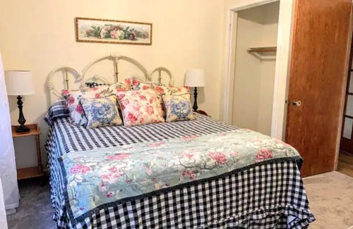 Jacoby Creek House | Hyland House *Family-Friendly* *Close to Town*