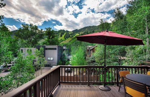 Aspen House | Hyman Luxury Townhome - 5BR/5.5BA - SLEEPS 12 - ASPEN - CENTRAL CORE