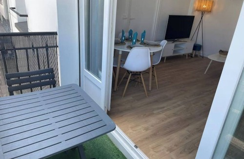 Lorient Apartment | Hypercentre Scandinave