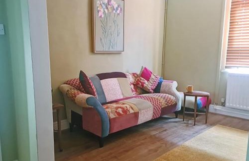 Penarth House | Hysryb Cottage