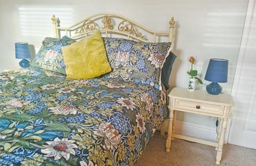 Penarth House | Hysryb Cottage