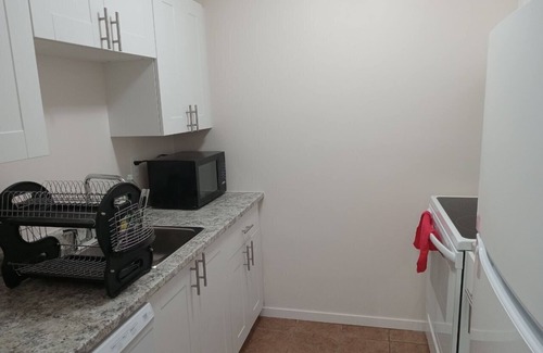 Coquitlam Apartment | I bdrm apartment near skytrain