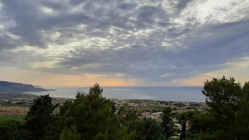 Custonaci House | I FIORI DI LEA