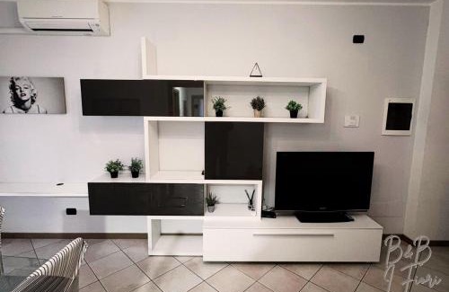 Zelo Surrigone Apartment | I Fiori Guest House