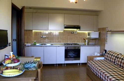 Pietra Ligure Apartment | I Morelli 6 Pax - Two Bedroom Apartment, Sleeps 6
