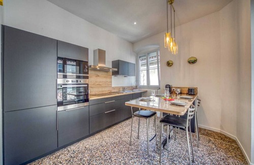 Quartier Chorier-Berriat Apartment | #IA | Le Beau Félix - Grenoble