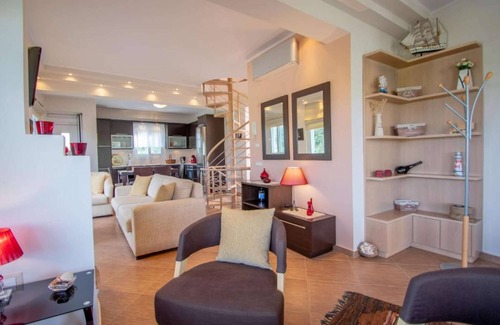 Drosia Villa | Ianthi Beach Villa-Ianthi Beach Villa