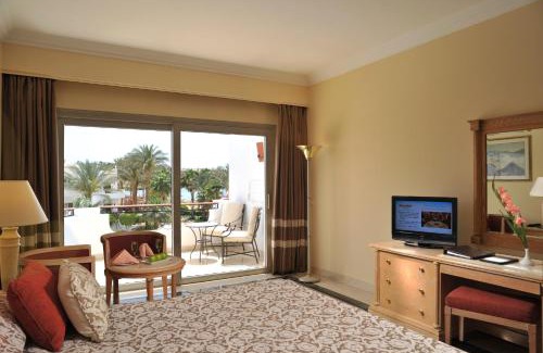 Ras Umm Sid Resort | Iberotel Palace - Adults Friendly 16 Years Plus