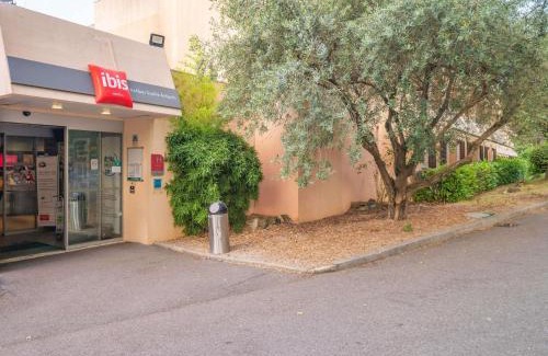 Valbonne Hotel | ibis Antibes Sophia-Antipolis