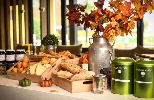 Beaune Hotel | ibis Beaune La Ferme Aux Vins