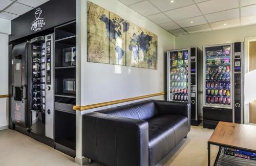 Heppignies Hotel | ibis Budget Charleroi Airport