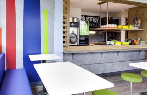 Riom Hotel | ibis budget Clermont Ferrand Nord Riom