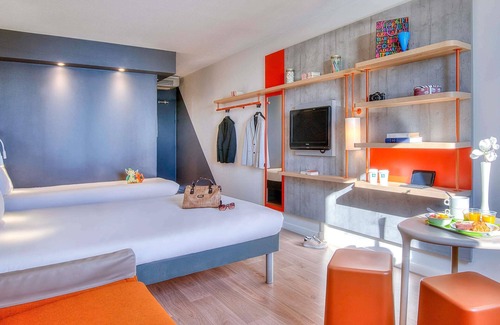 Les Baumettes Hotel | ibis budget Nice Californie Lenval