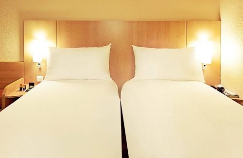 Essomes-sur-Marne Hotel | ibis Chateau Thierry
