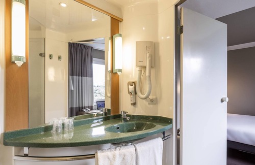 Cointrin Hotel | ibis Geneve Aeroport