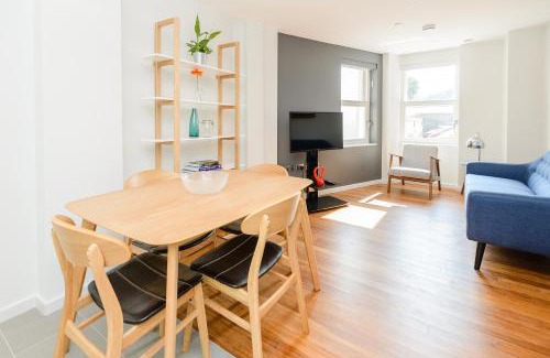 South Richmond Apartment | Ibis House by Viridian Apartments