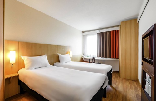 Marignane Hotel | ibis Marseille Provence Aéroport
