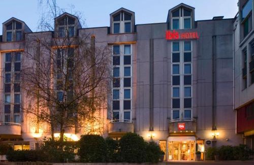 Madeleine-Champ de Mars Hotel | ibis Nantes Centre Gare Sud