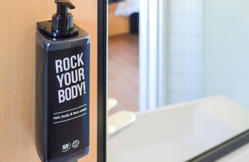 Necker Hotel | ibis Paris Tour Eiffel Cambronne 15ème