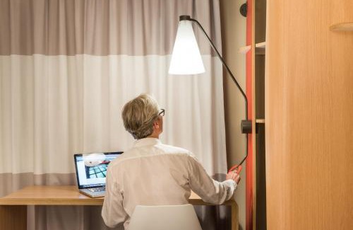 Vanves Hotel | ibis Paris Vanves Parc des Expositions