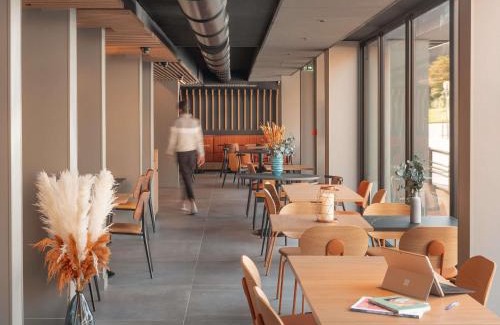 Jean Zay Hotel | ibis Styles Fontenay