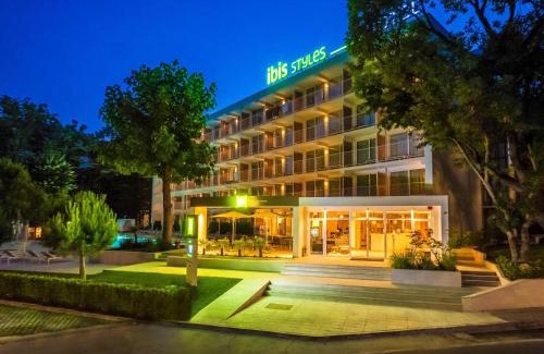 Golden Sands Hotel | ibis Styles Golden Sands Roomer Hotel