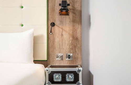 Ealing Hotel | ibis Styles London Ealing