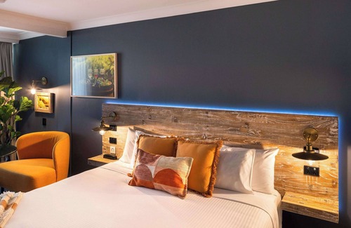 Orange East Hotel | ibis Styles Orange