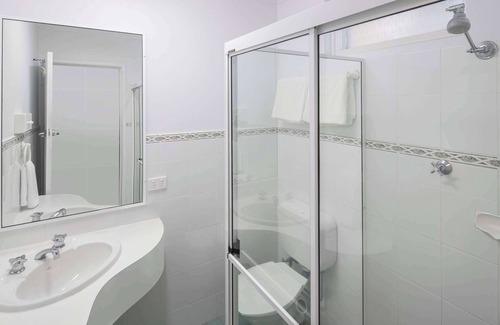 Orange East Hotel | ibis Styles Orange