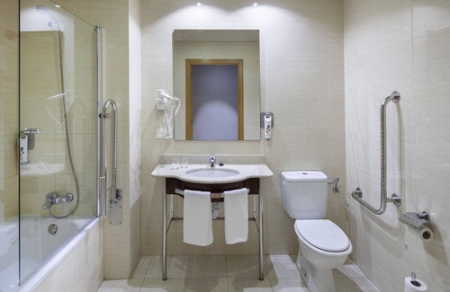 Noain Hotel | ibis Styles Pamplona Noain
