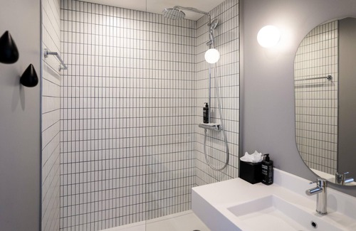 Romainville Hotel | ibis Styles Paris Romainville