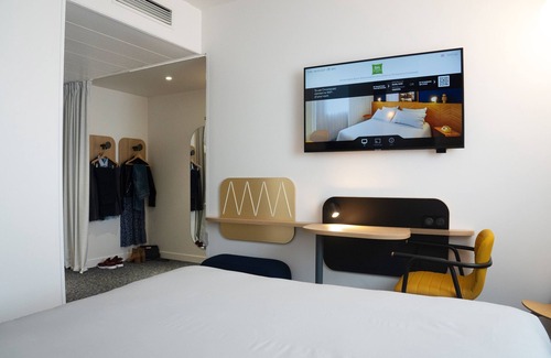 Romainville Hotel | ibis Styles Paris Romainville