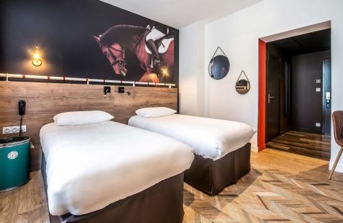 Saumur Hotel | ibis Styles Saumur Gare Centre