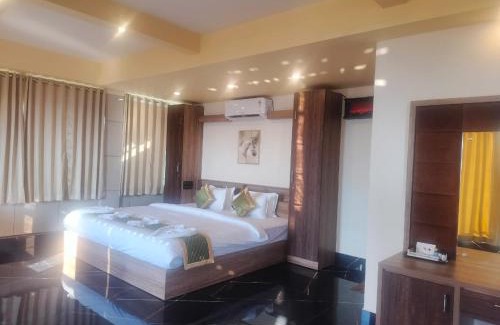 Elappara Hotel | Ice Hills Resort By Hawk Hospitality