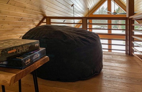Leavenworth Cabin | Icicle Valley Retreat, Relax and Unwind!