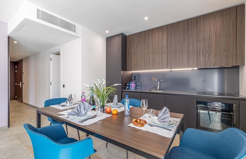 Lugano Apartment | Icon H 401 Suite Business