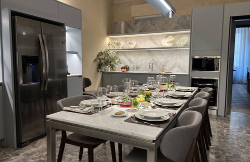 Santa Croce Apartment | Iconic 4 Bedroom Palazzo for a true home from home experience