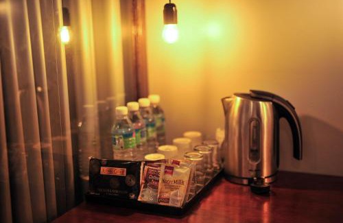 Bandar Meru Raya Hotel | Iconic Suites & Pods Hotel